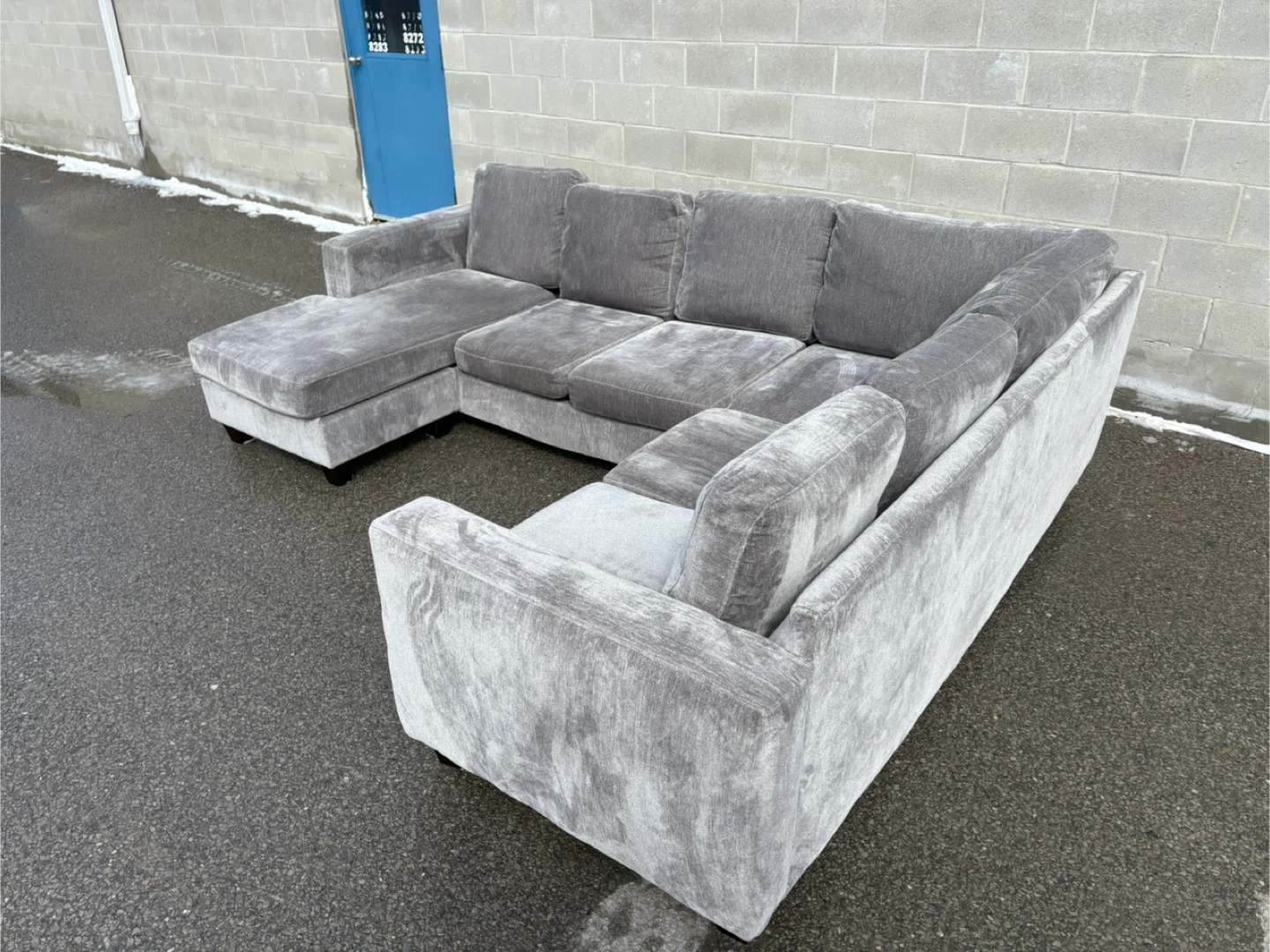 Grey Large U-Shaped Sectional Sofa - Free Delivery - photo 3
