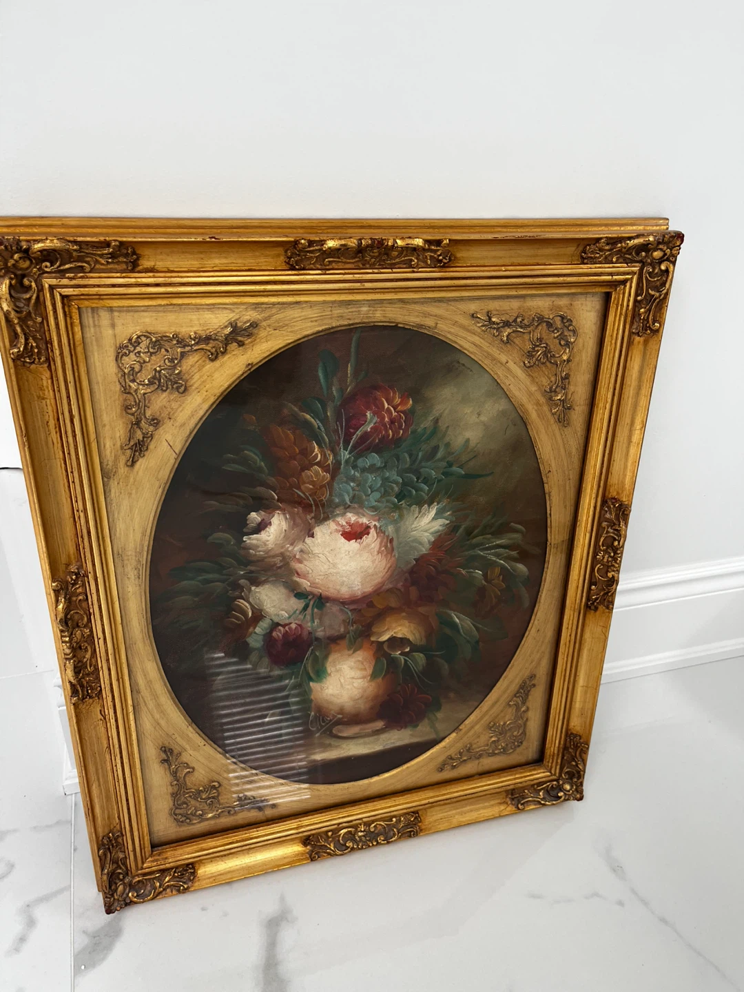 Framed Floral Still Life Oval Painting - photo 2