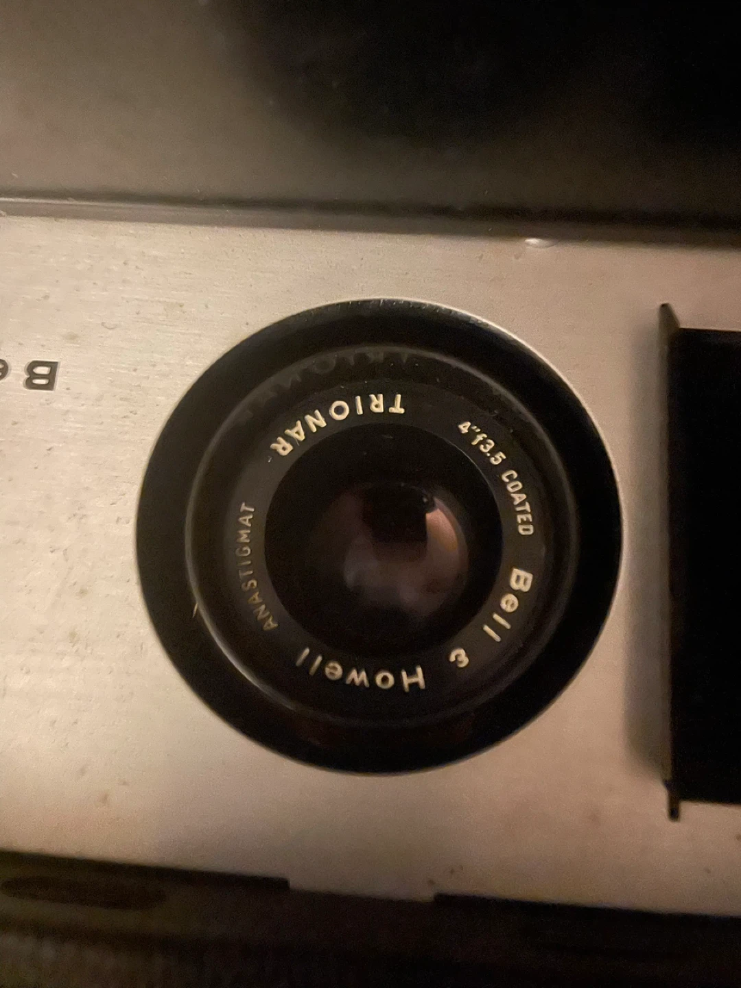 Bell & Howell Explorer Projector - photo 3