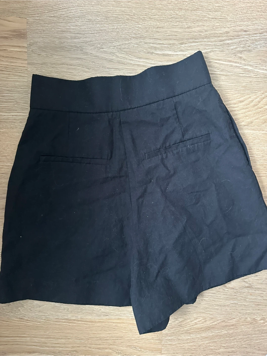 Black Zara Pleated High-Waisted Shorts - photo 2