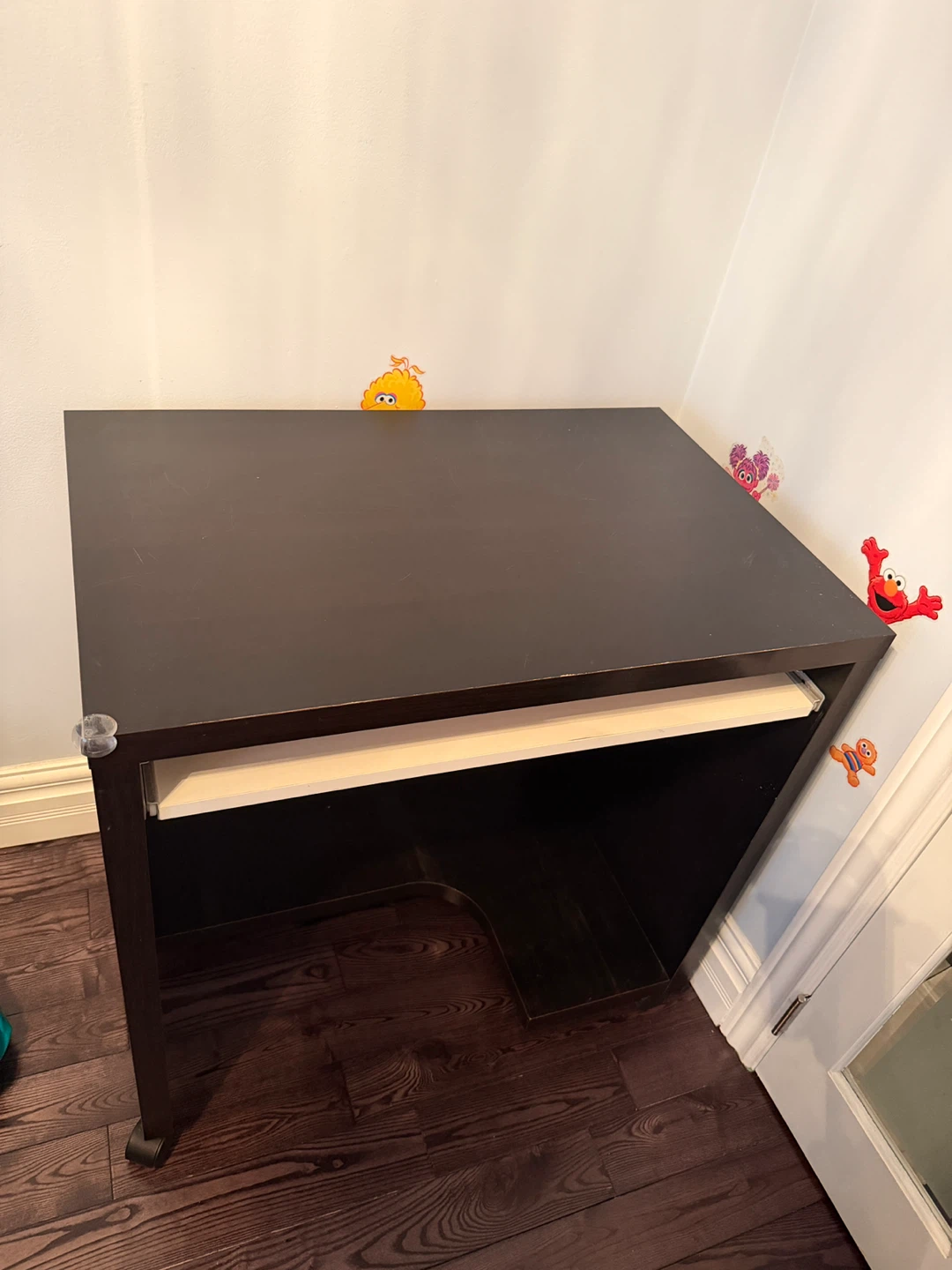 Dark Brown kids Computer Desk with Pull-Out Keyboard Tray