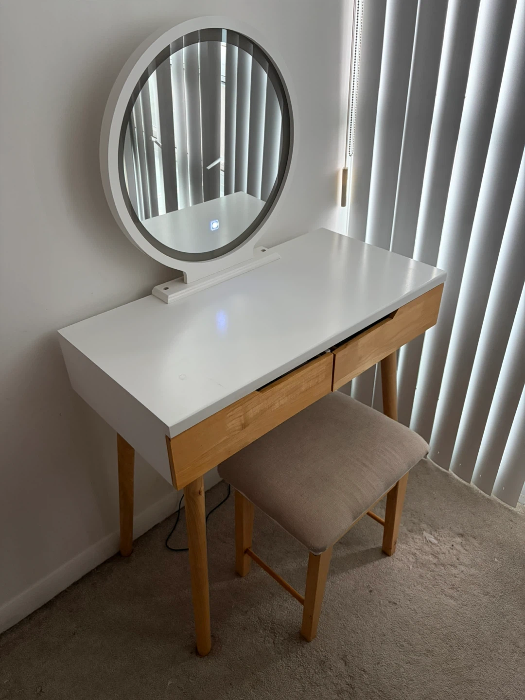 Vanity Desk with Lighted Mirror and Stool - photo 5