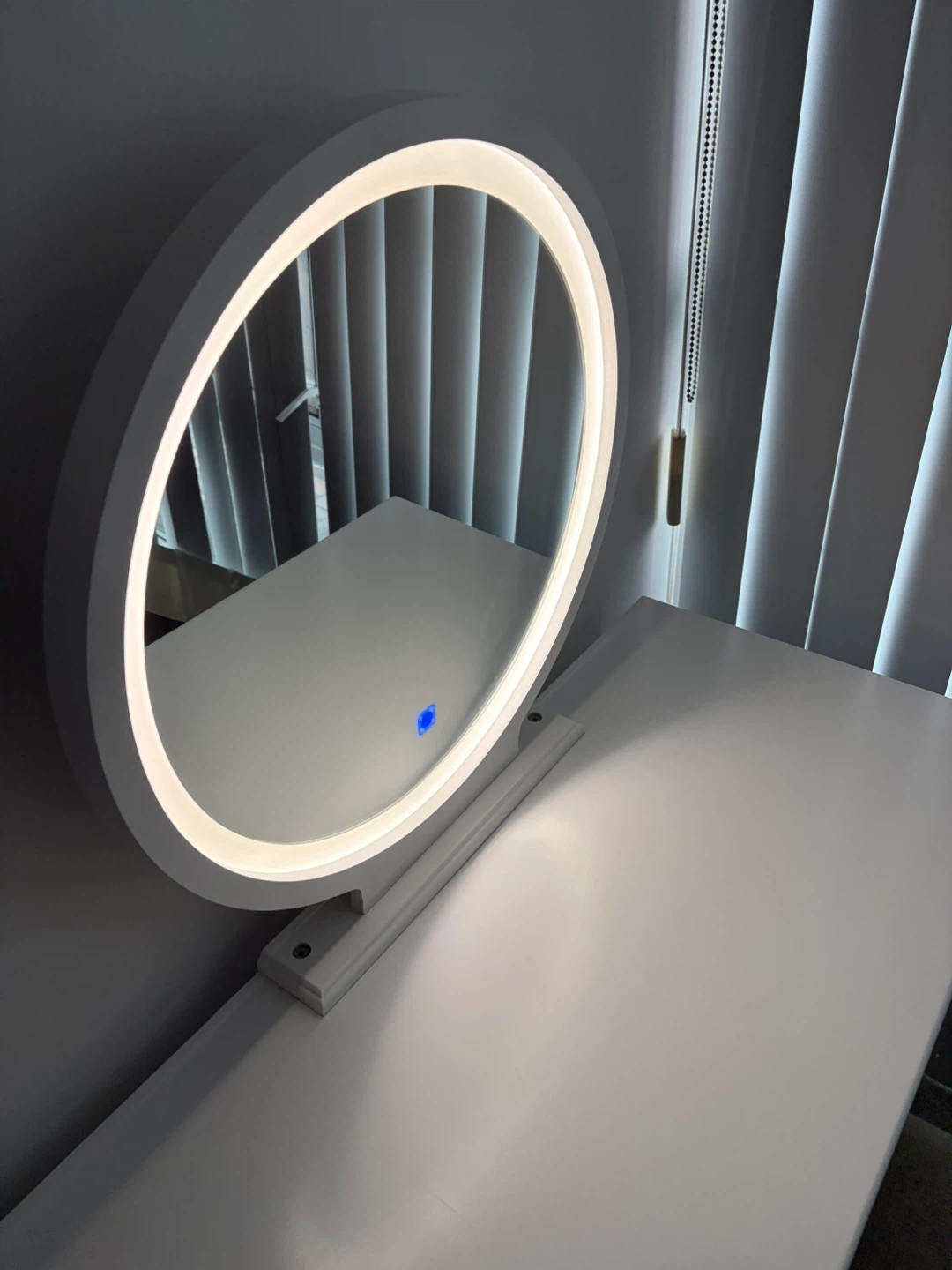 Vanity Desk with Lighted Mirror and Stool - photo 3