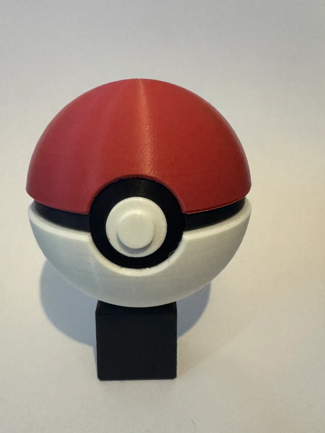 3D Printed Pokeball Display - photo 2