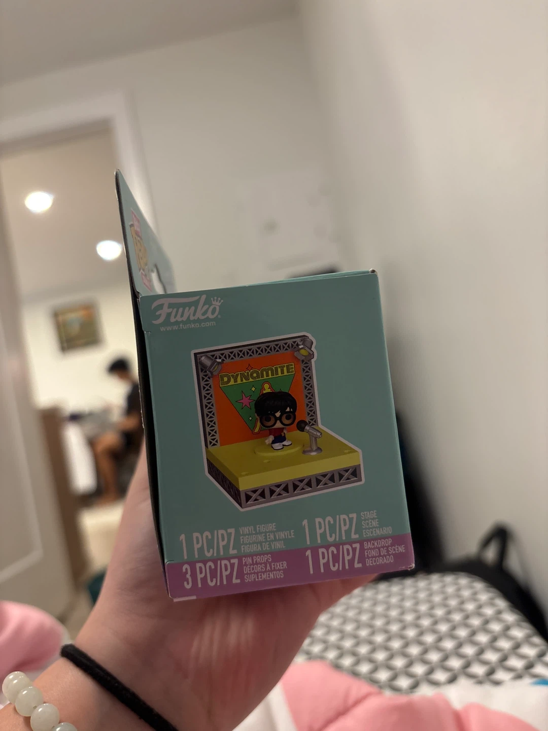 Funko Pop! Bitty Stages BTS J-Hope "Dynamite" Vinyl Figure - photo 4