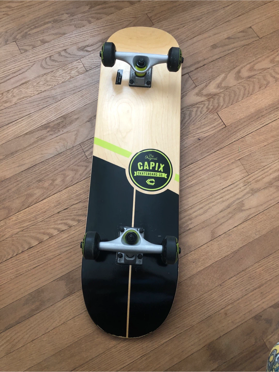 Capix Skateboard