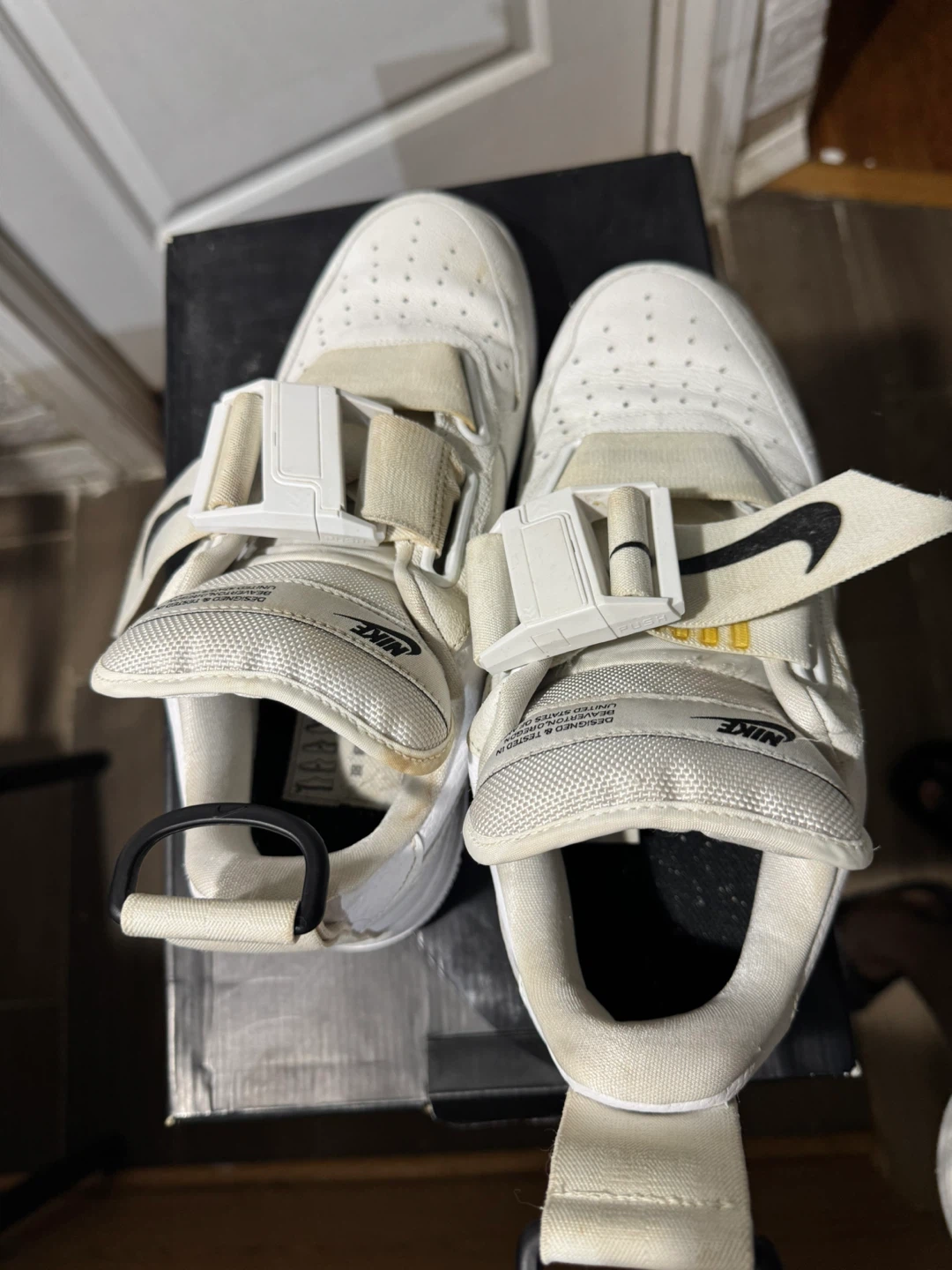 Nike Air Force 1 Utility Sneakers - photo 4