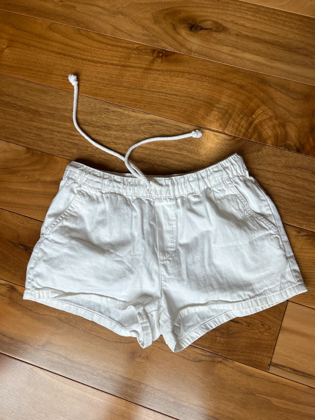 Aerie White Drawstring Shorts XS