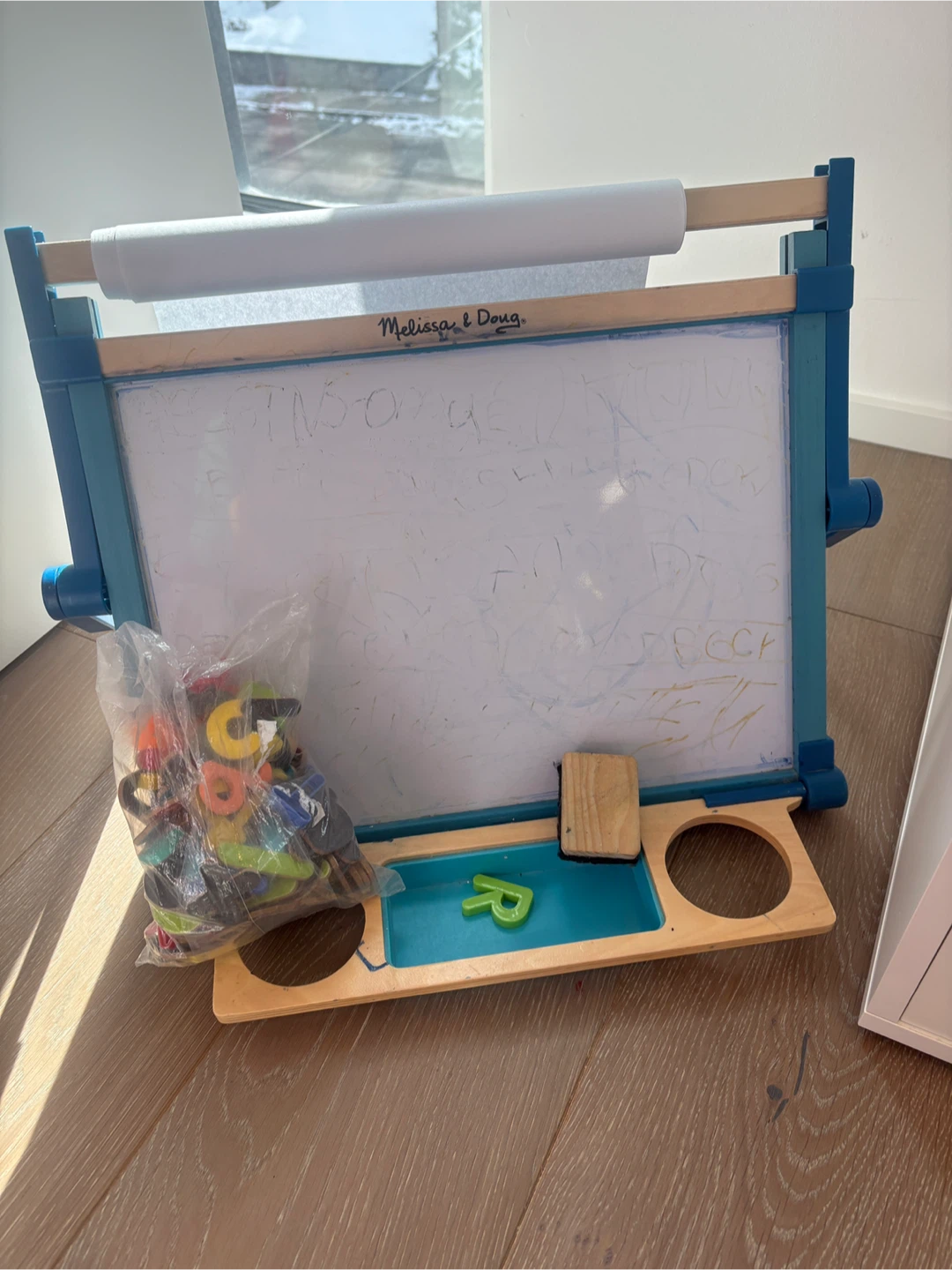 Melissa & Doug Double-Sided Easel with Accessories - photo 2