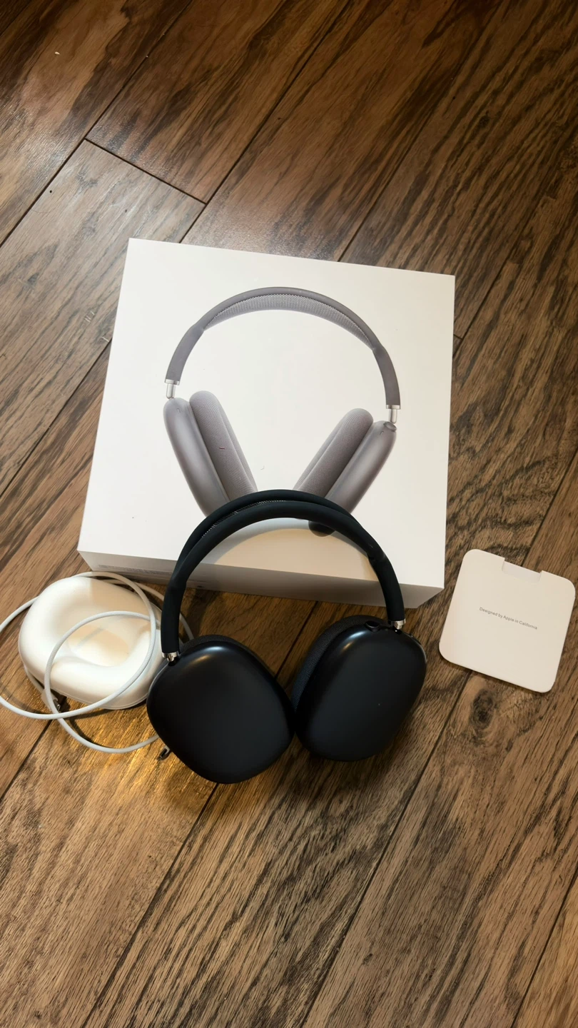 Apple AirPods Max - Space Black - photo 2