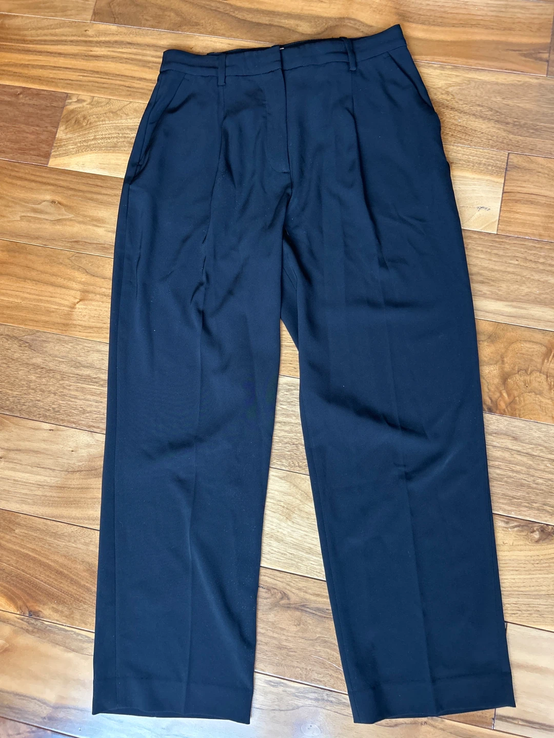 H&M Black Pleated Trousers