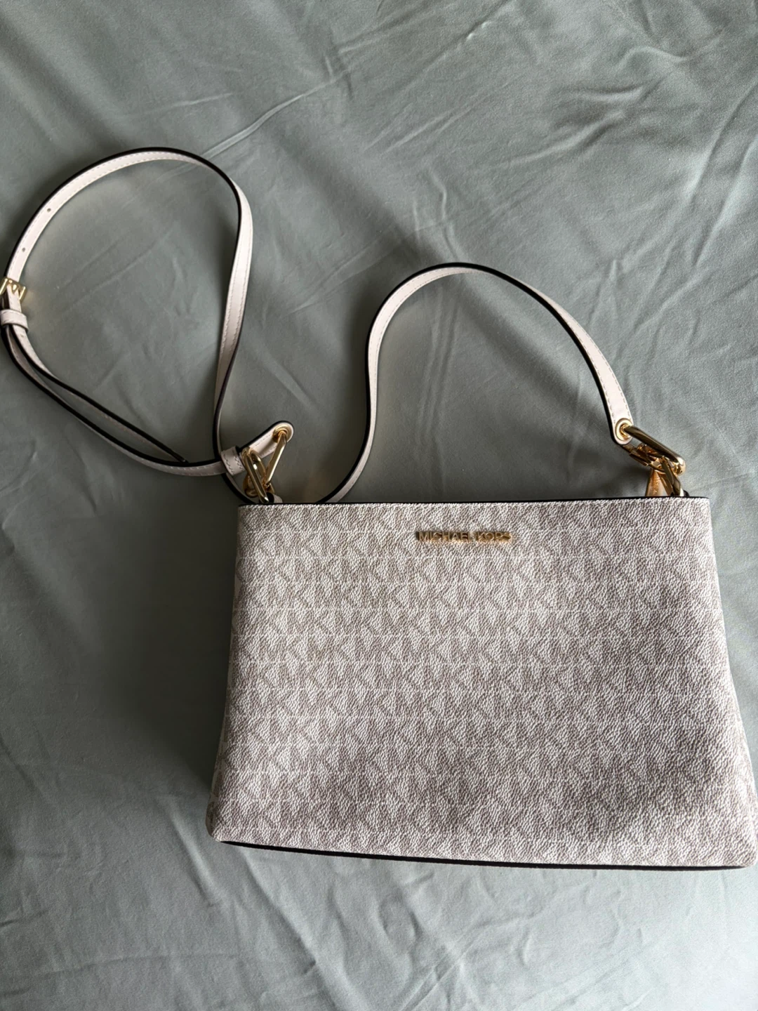 Michael Kors MK Signature Canvas Crossbody Bag