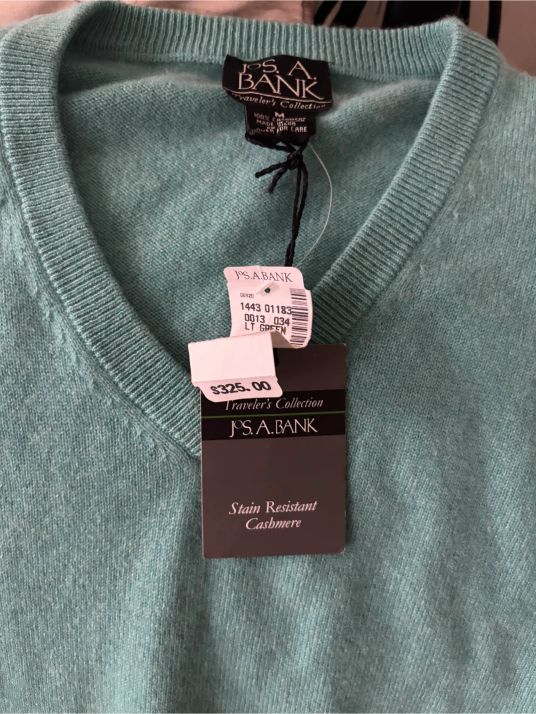 Jos. A. Bank Traveler's Collection V-Neck Cashmere Sweater - photo 2