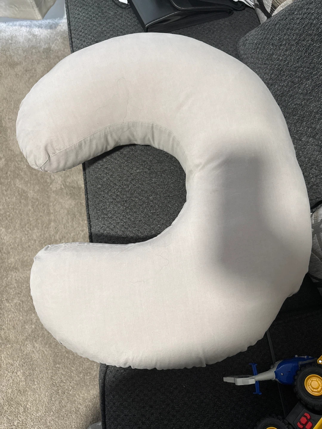 Nursing Pillow - photo 2