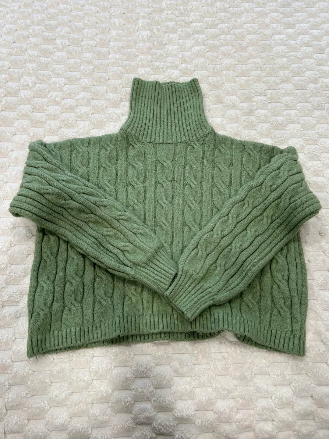 Green Cable Knit Turtleneck Sweater