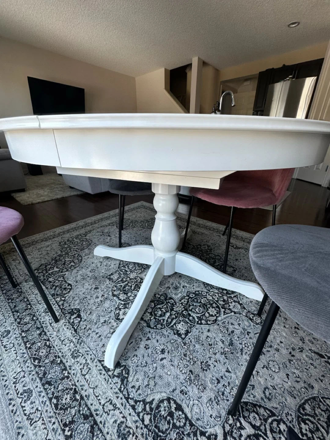 White Round Pedestal Dining Table with Drop Leaf - photo 2