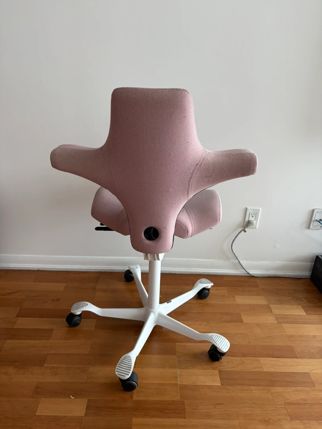 HÅG Capisco Ergonomic Office Chair With Saddle Seat - photo 2