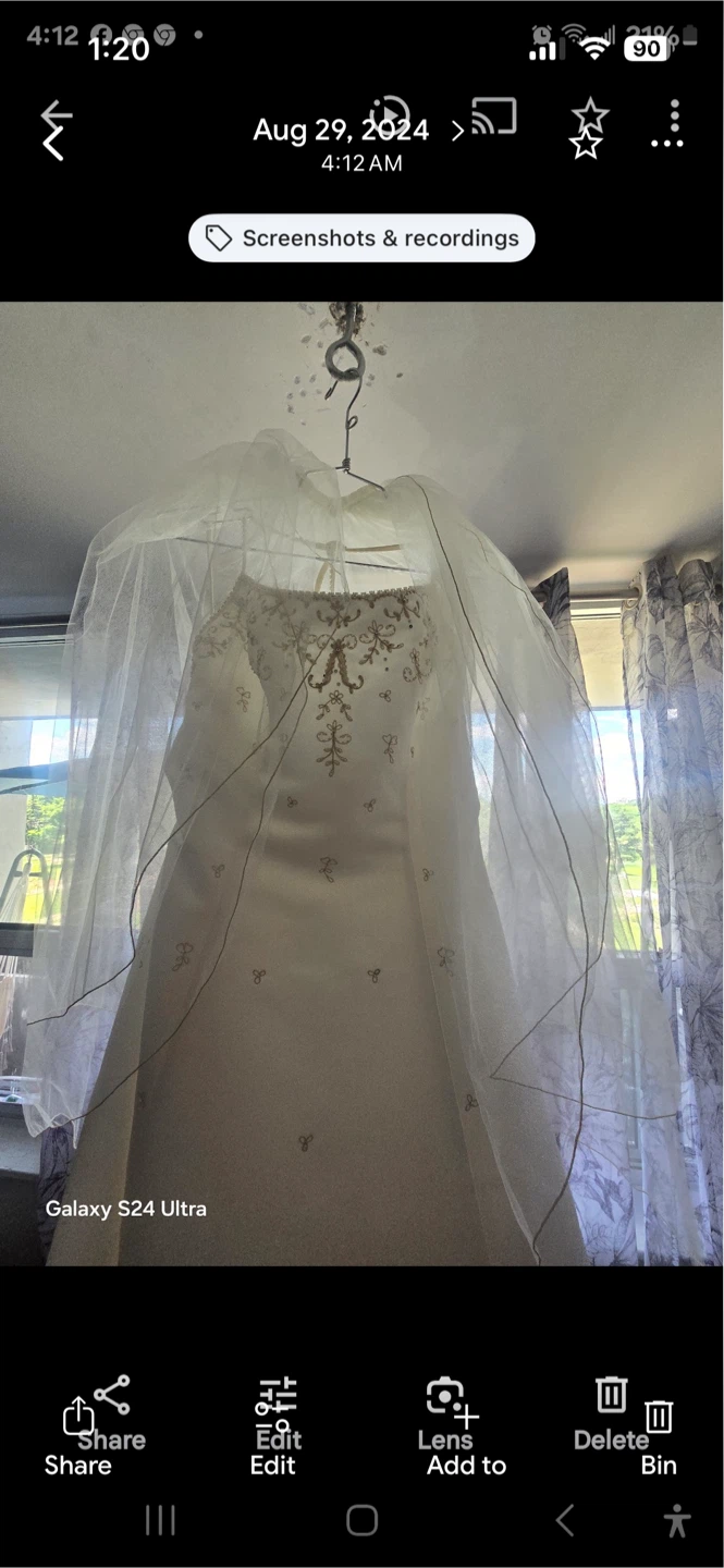 House of st Patrick wedding dress - photo 3