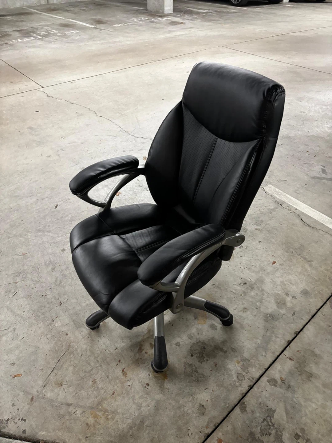 Black Office Chair