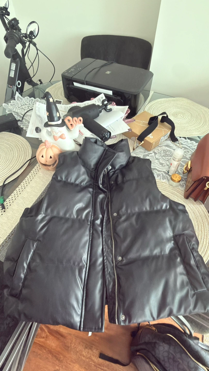 Black Faux Leather Puffer Vest - photo 3