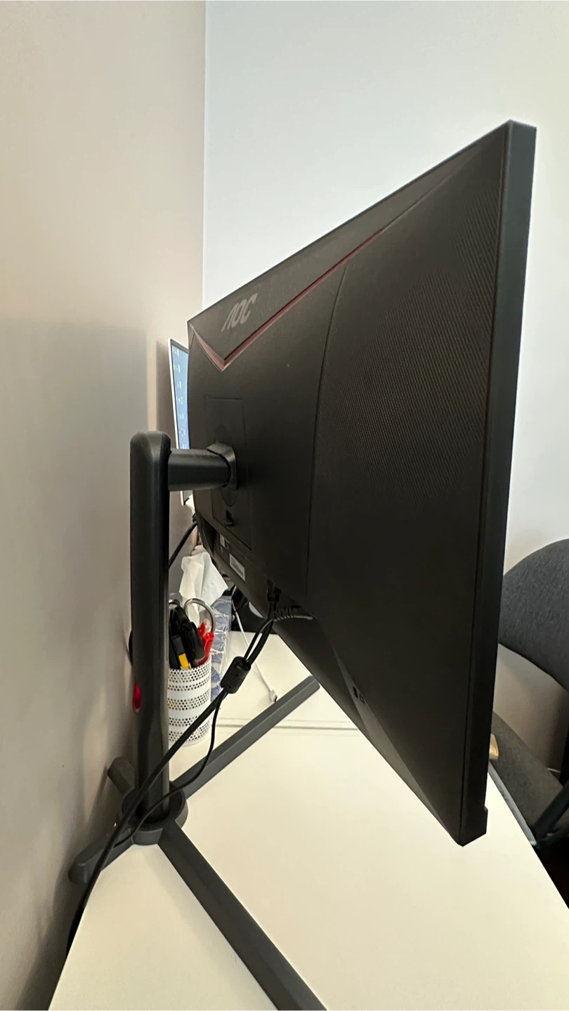 AOC G11 Series 24" Gaming Monitor (24G11) - photo 3