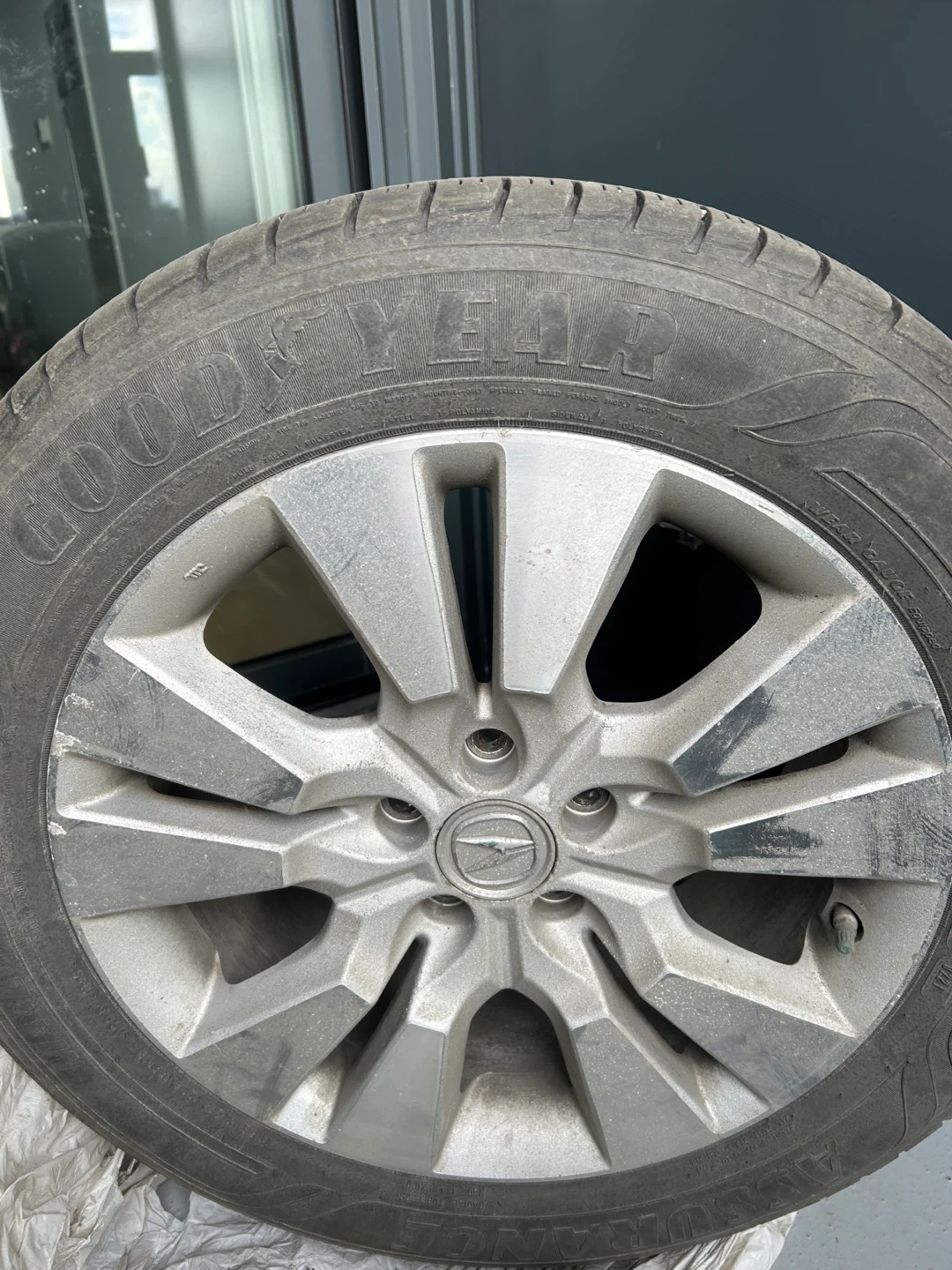 Acura RDX tyres with rim - photo 4