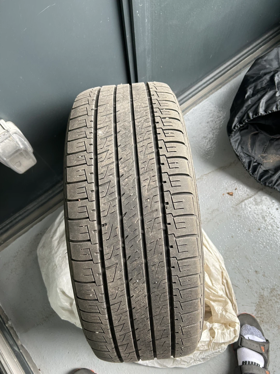 Acura RDX tyres with rim - photo 2