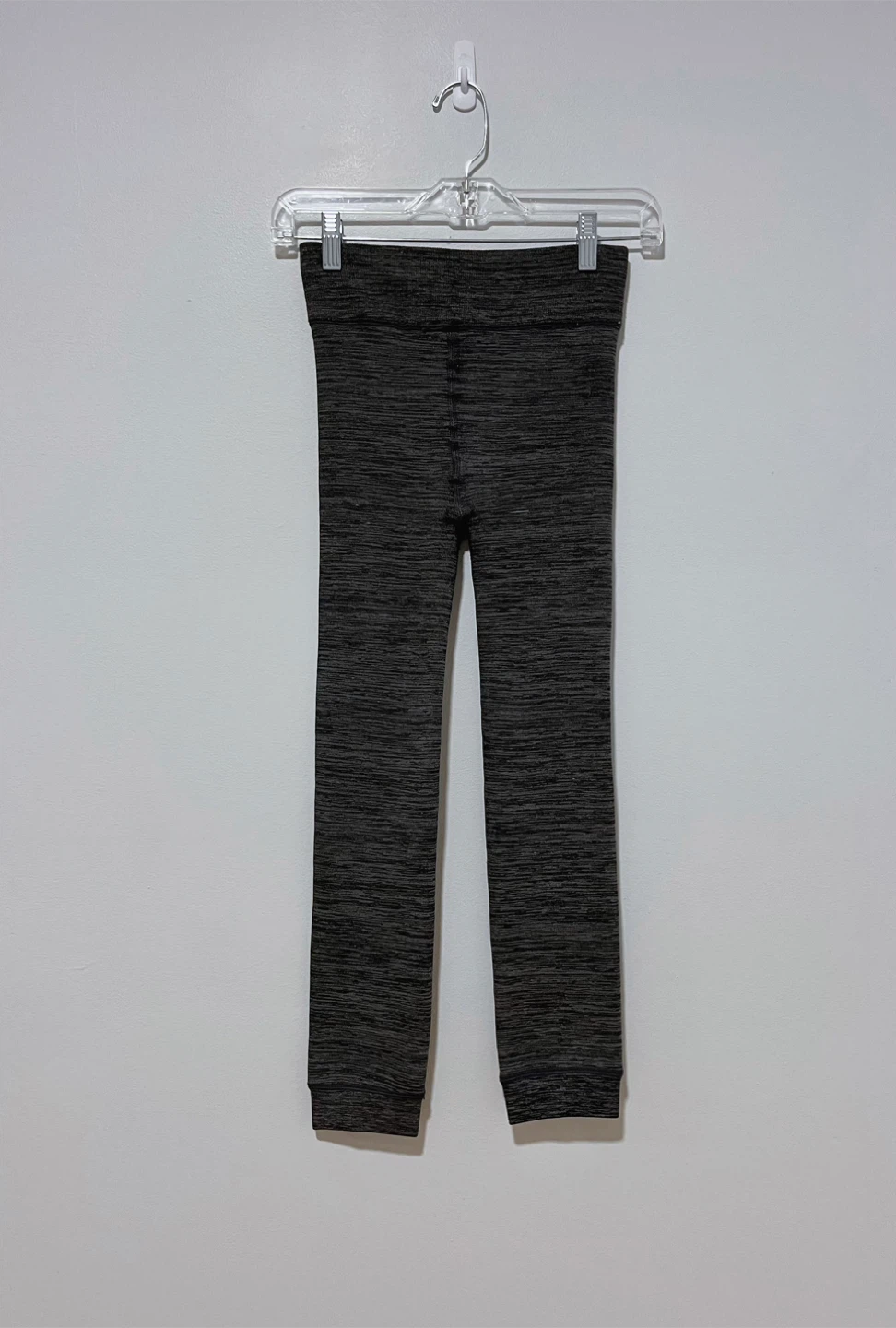 Women’s Time and Tru Fleece Lined Leggings-Size S/M