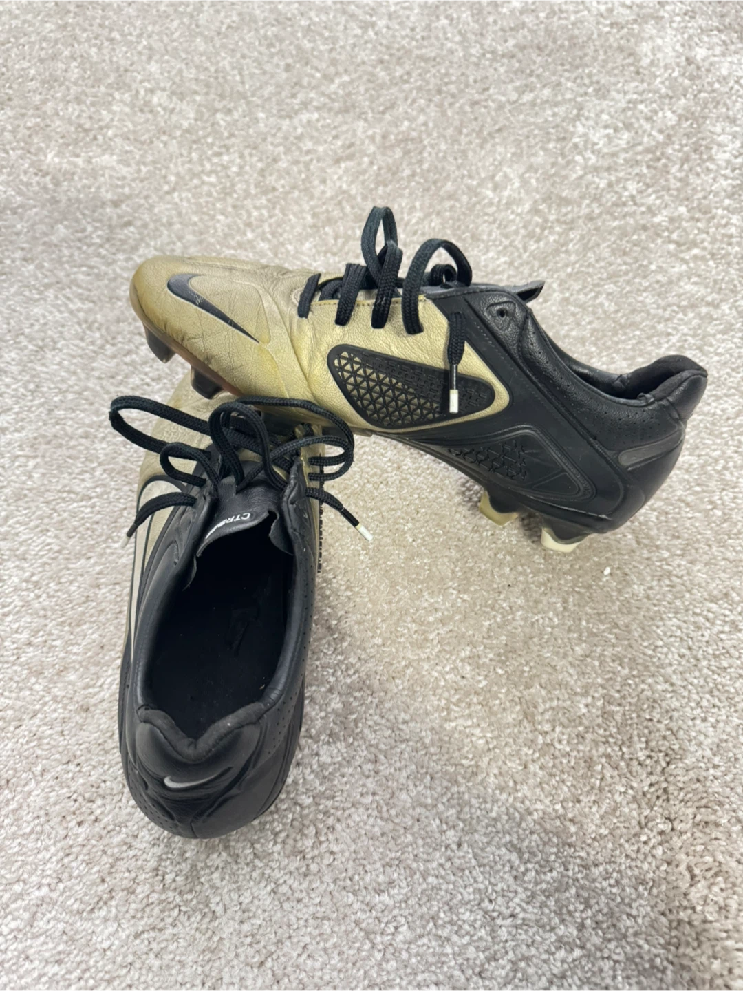 Nike CTR360 Maestri FG Gold/Black