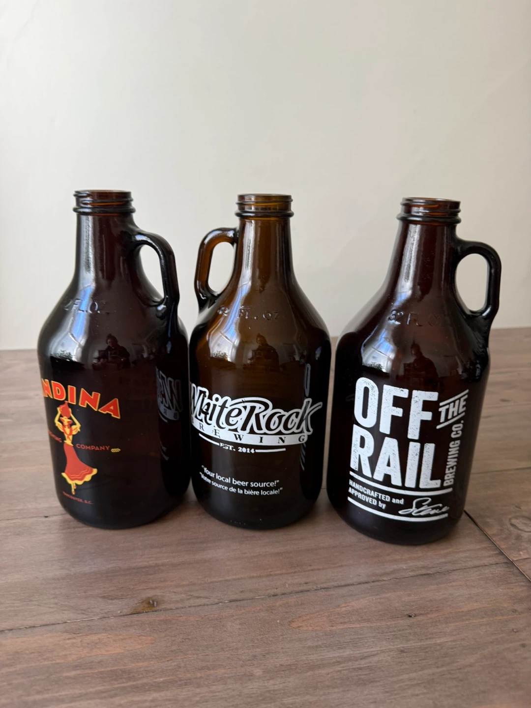 Medium glass growlers x3