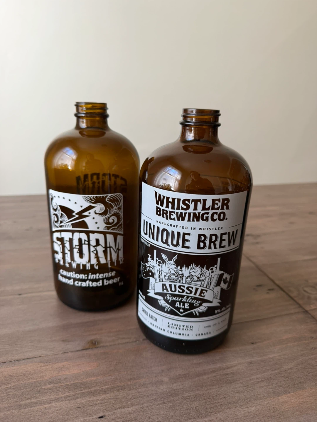 Medium growlers x2 w/o handles