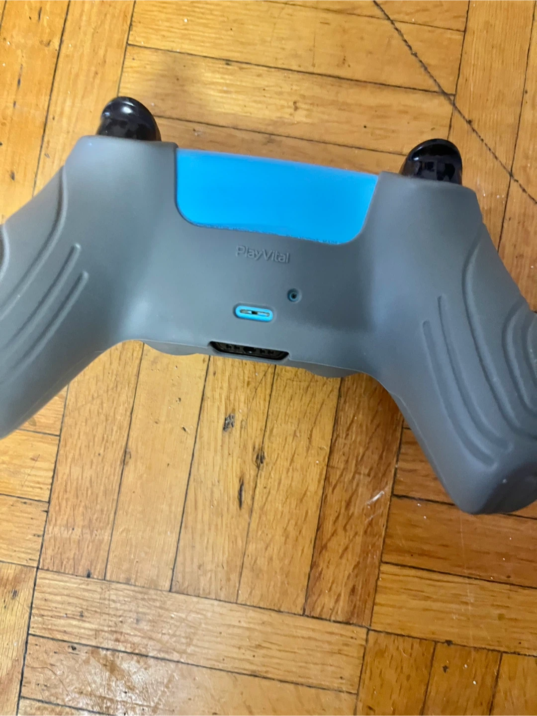 PlayStation 5 Console with Two Controllers - photo 5