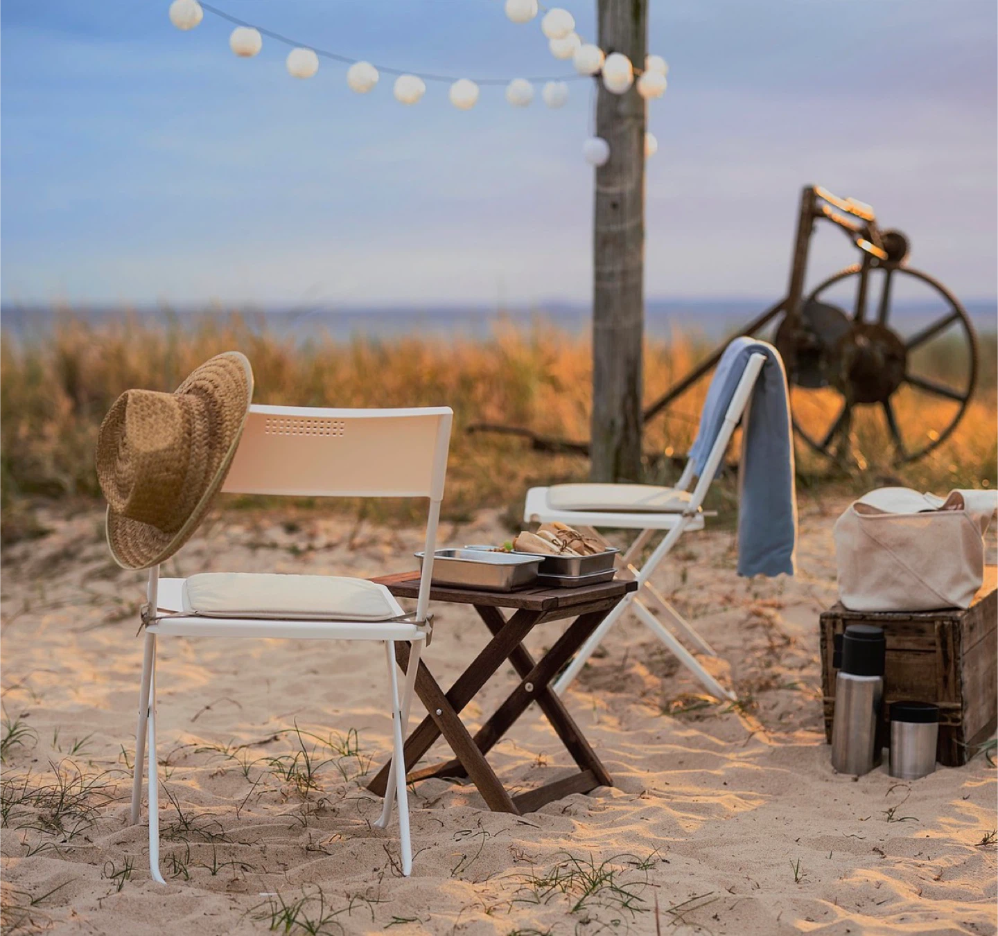 2 IKEA Folding Chairs - White - Space Saving - photo 5