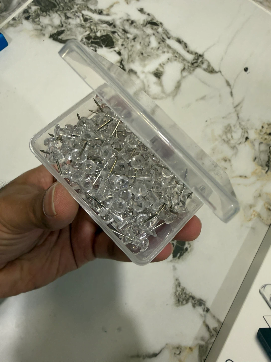 📌 Clear Push Pins / Thumb Tacks (Box) - photo 2