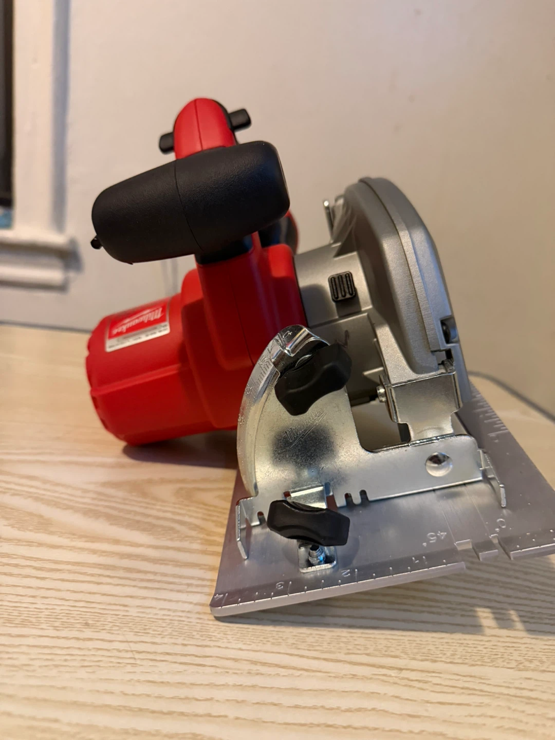 Milwaukee Cordless Circular Saw - photo 4