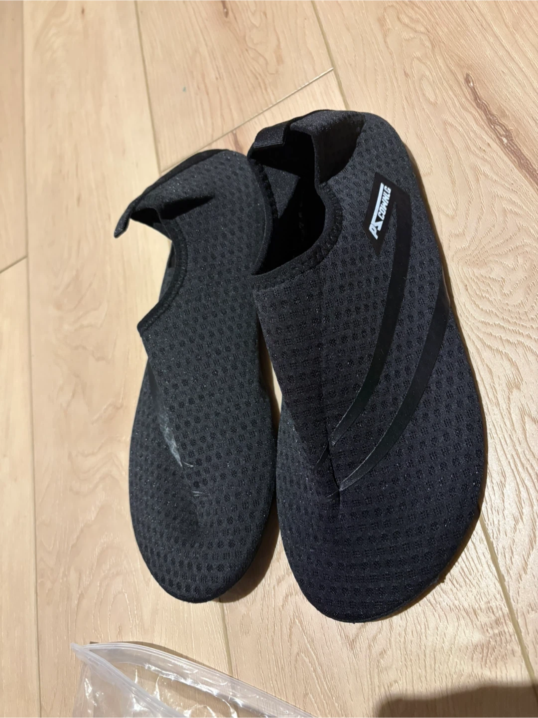 PS COWNLG Water Shoes size EUR42-43 - photo 2