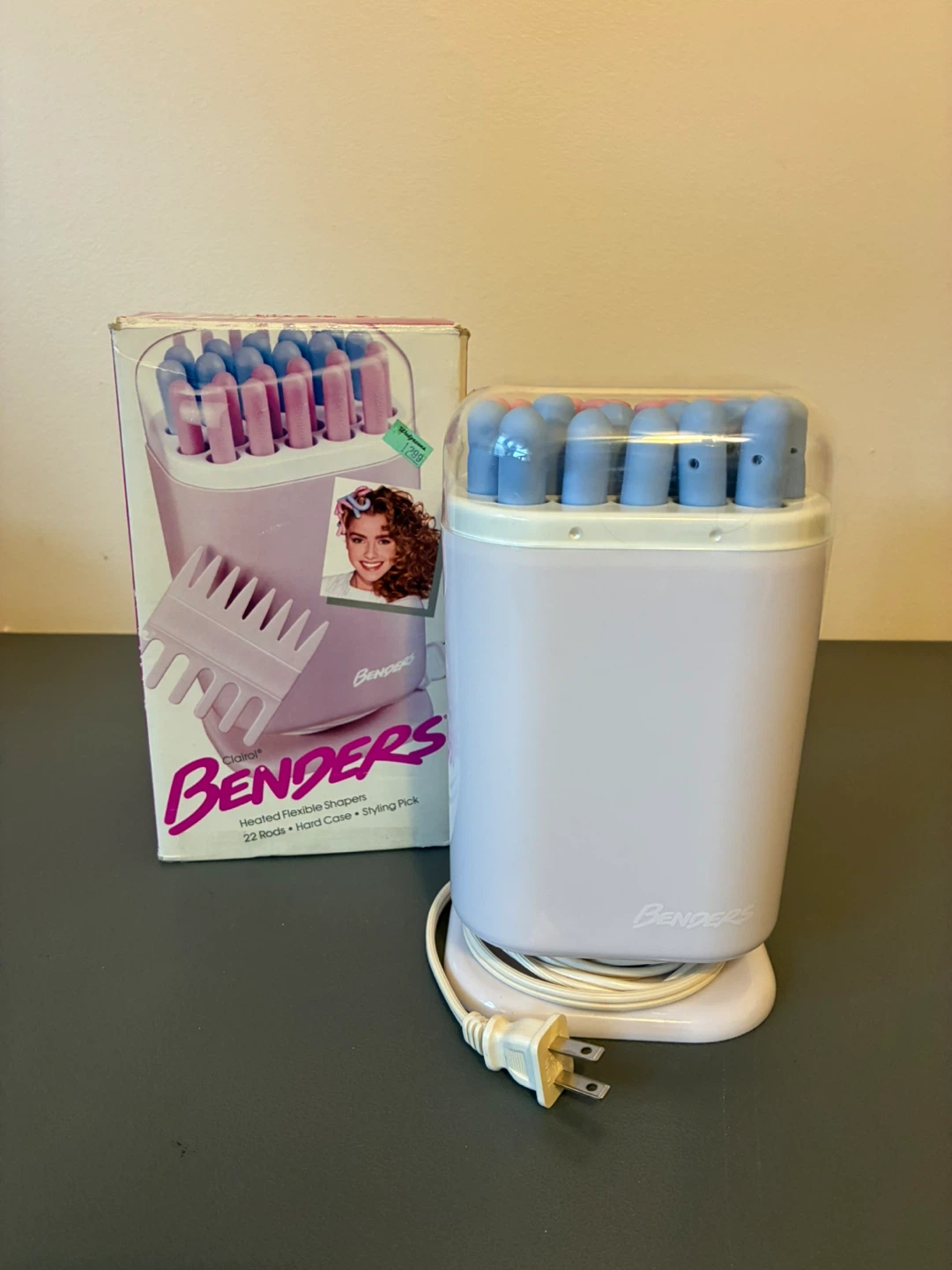 Clairol Benders Heated Flexible Hair Shapers Set with Hard Case