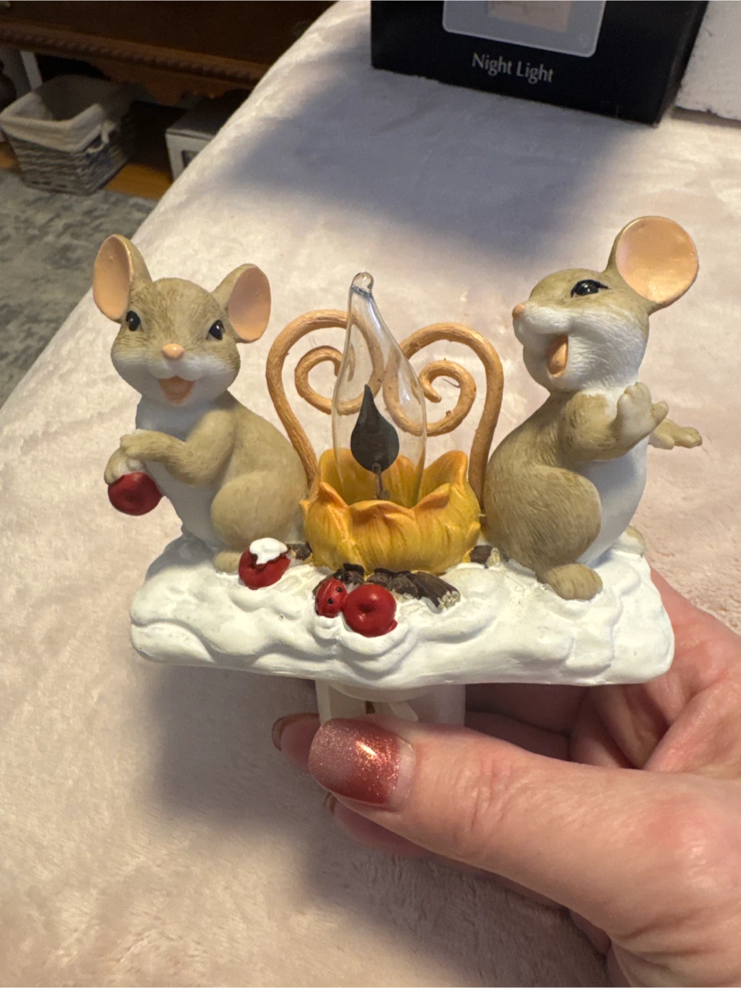 Roman Lights Charming Tails Night Light - photo 3