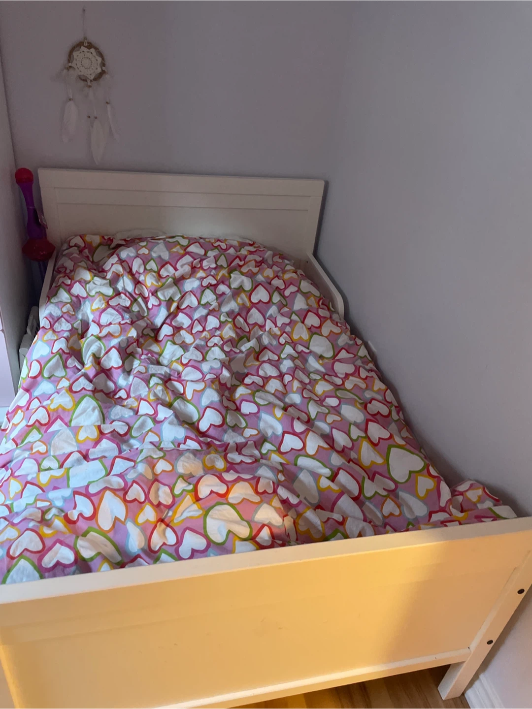 IKEA white extendable kids bed includes extendeble mattress