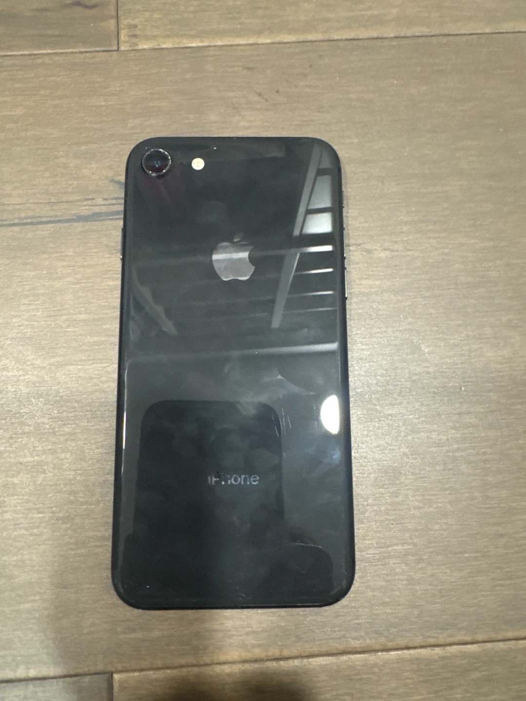 iPhone 8 black - photo 2