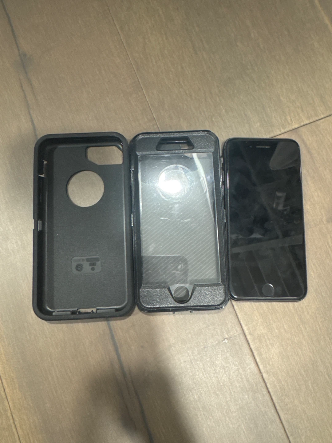 iPhone 8 black - photo 4
