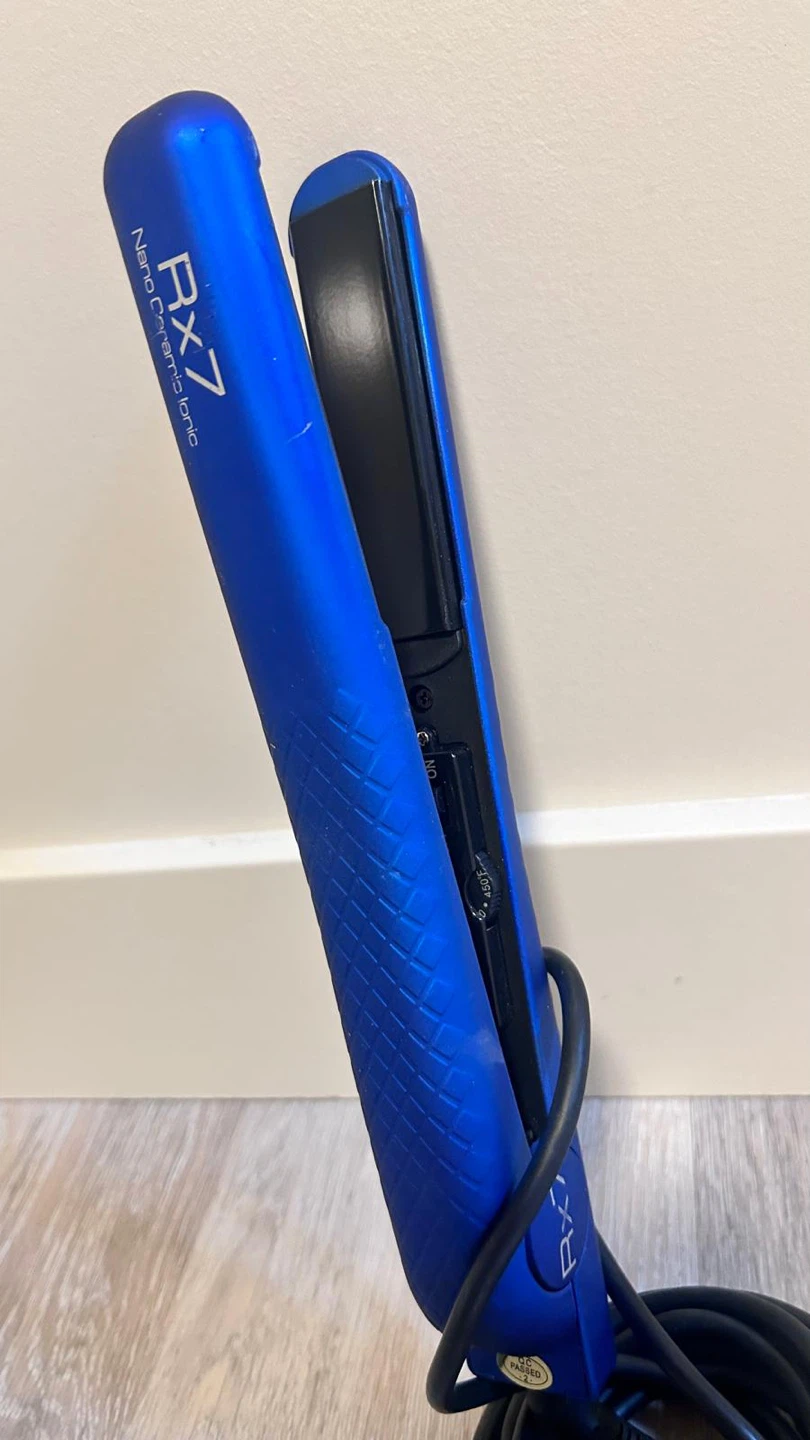 RX7 Nano Ceramic Ionic Flat Iron