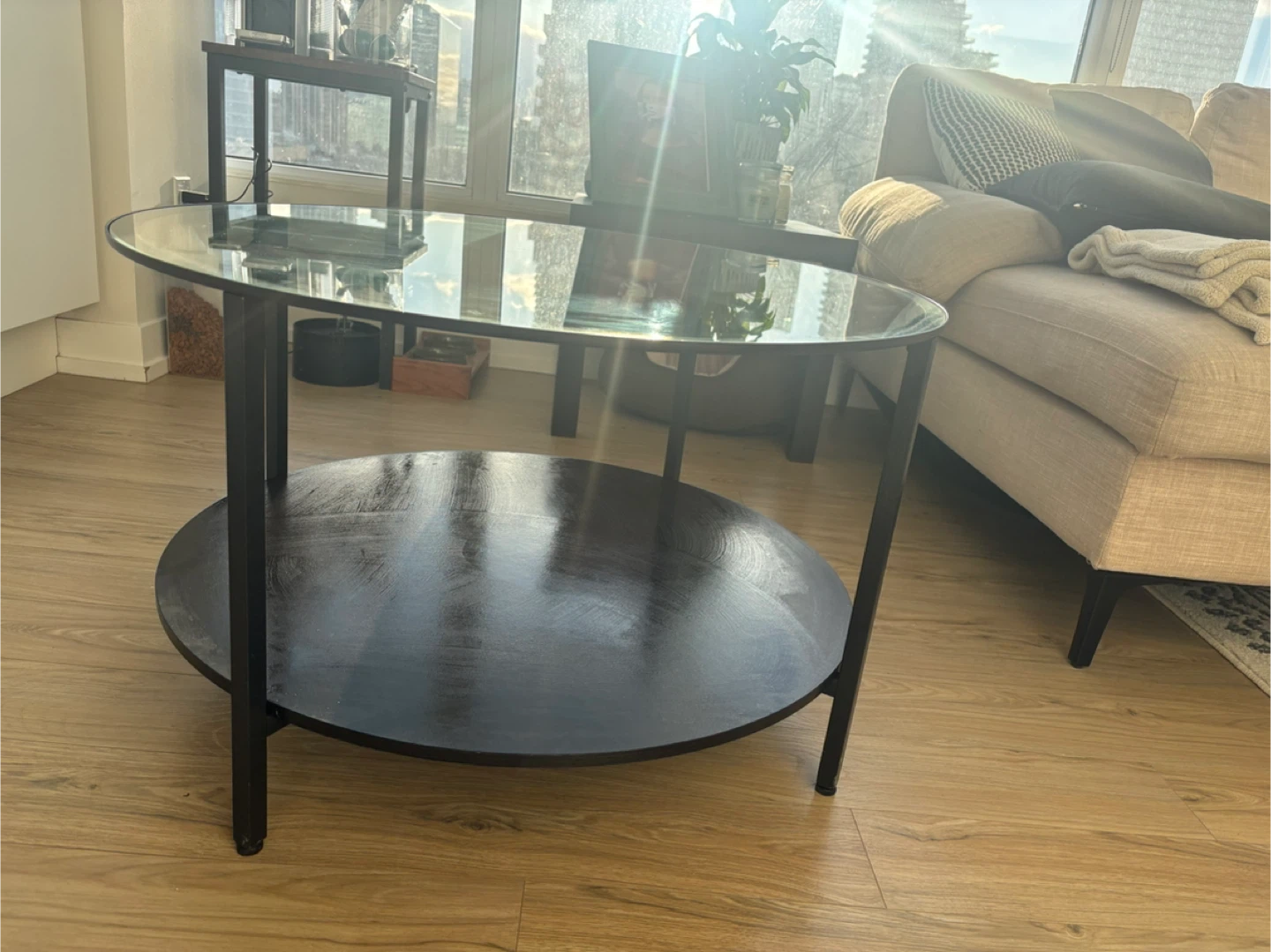 Round Glass Top Coffee Table 75 cm - photo 4