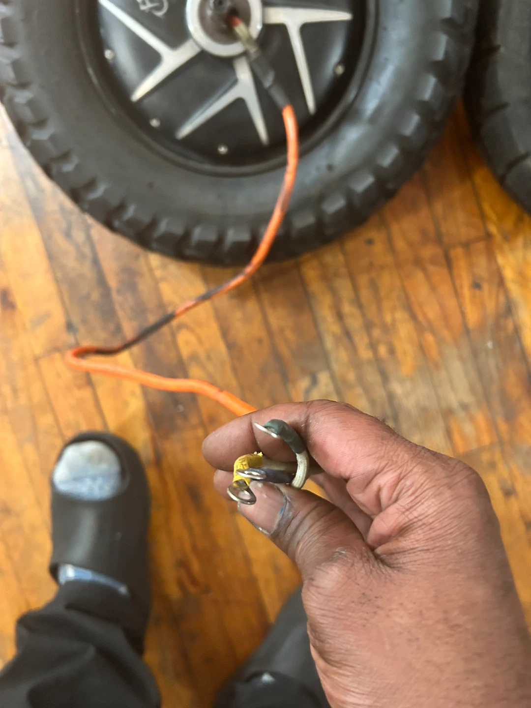 Electric Scooter Hub Motor Wheels (2) with Tires - photo 3