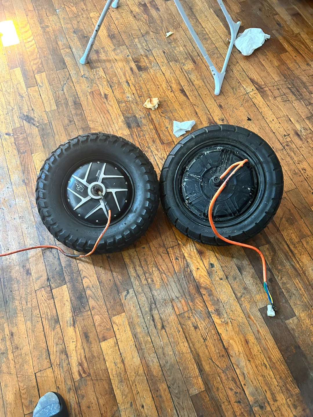 Electric Scooter Hub Motor Wheels (2) with Tires - photo 5