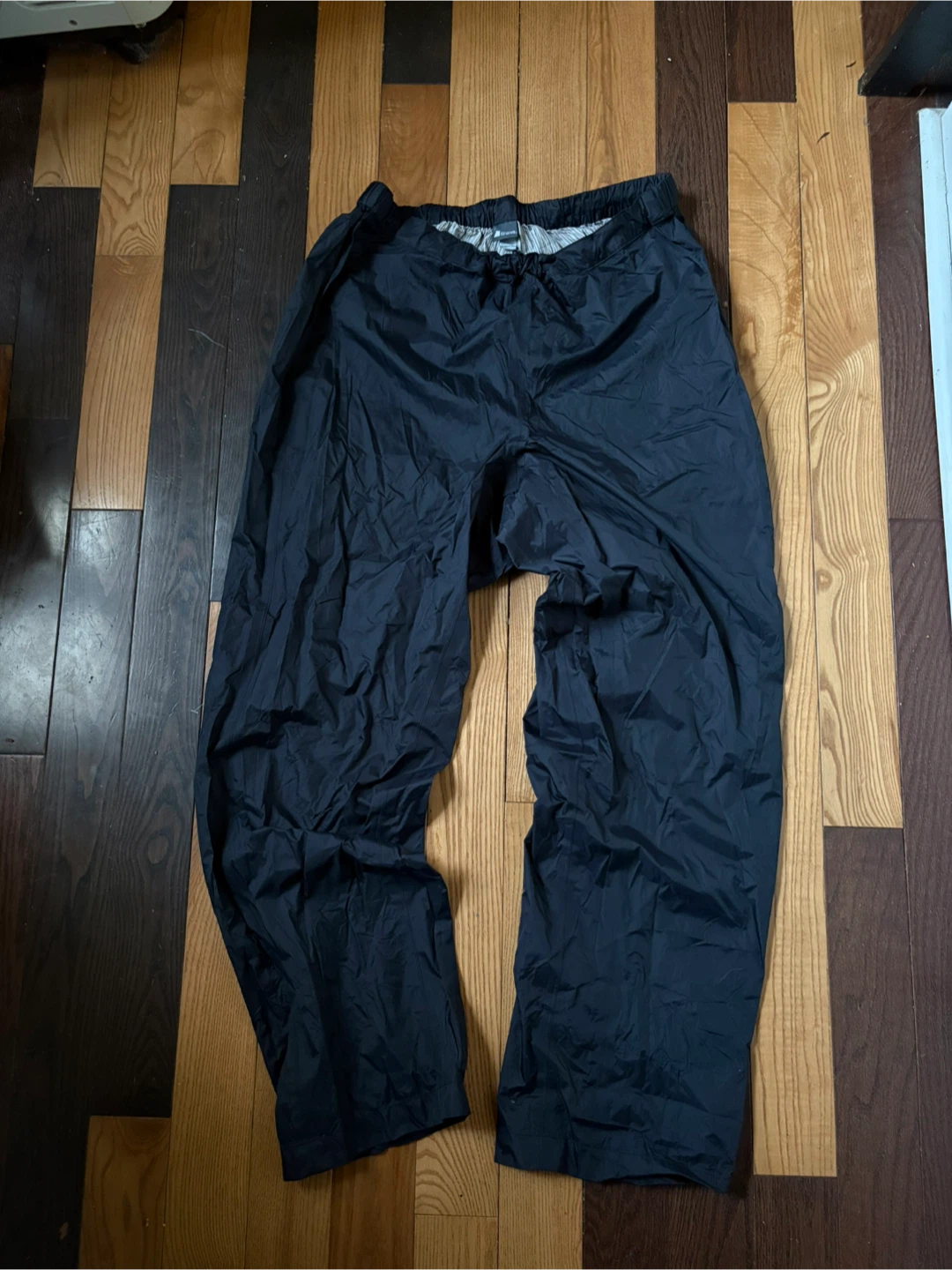 MEC Mountain Equipment coop splash pants XL tnf acg
