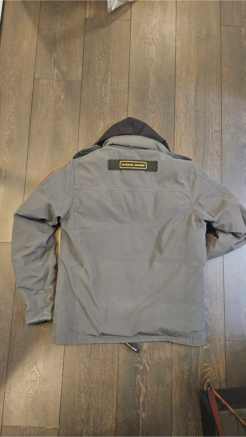 Canada Goose Down Parka Jacket - photo 2
