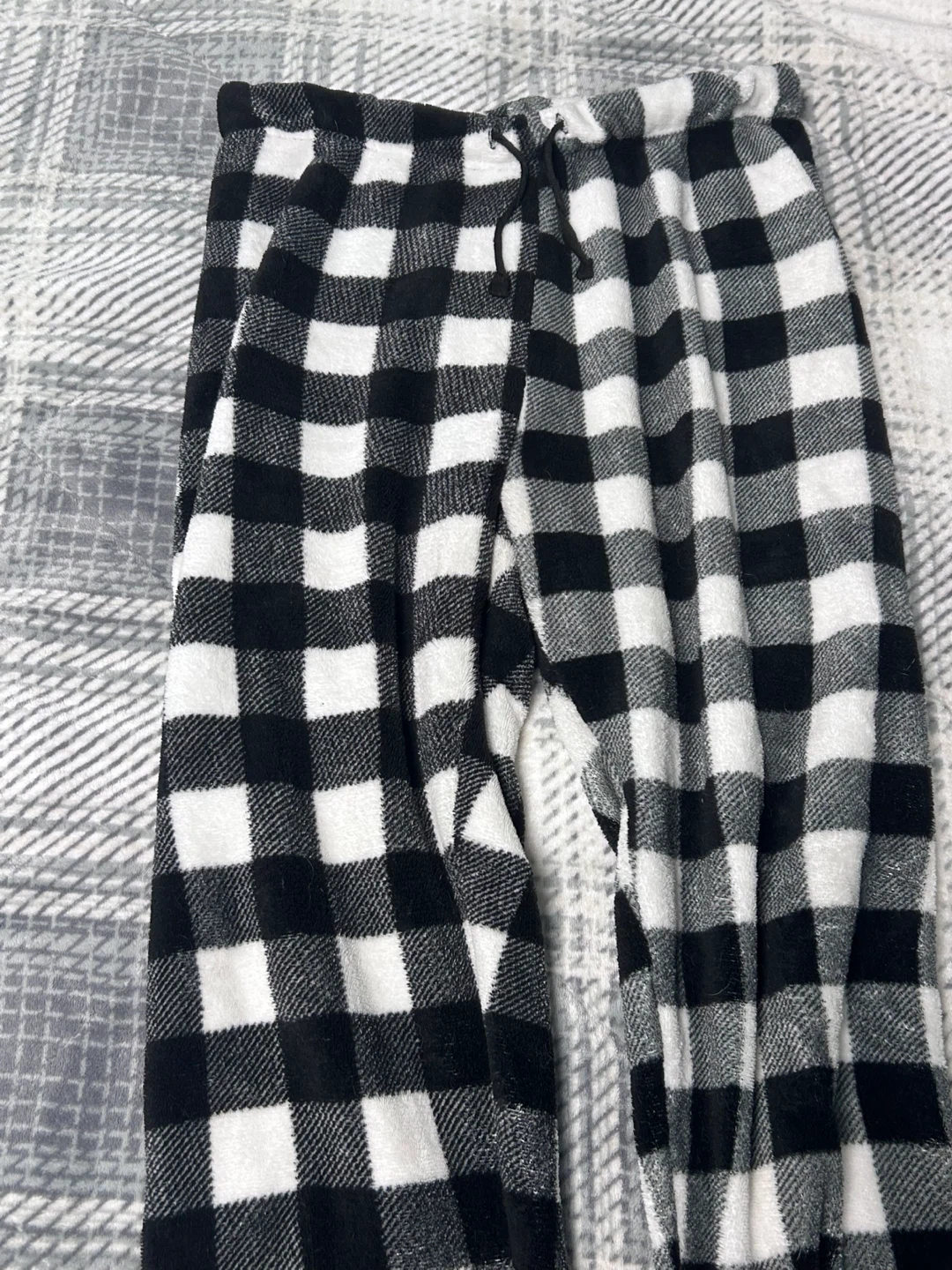 Black and White Buffalo Plaid Fleece Pajama Pants