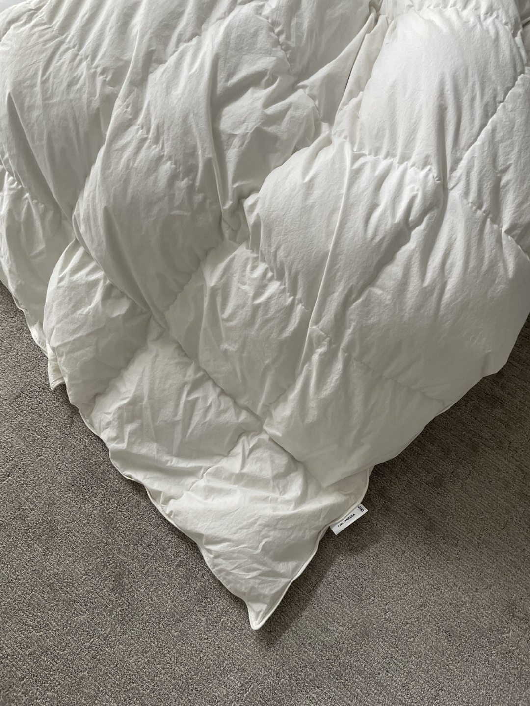 IKEA FJÄLLBRÄCKA Full/Queen Duvet with Duck Feathers - photo 2