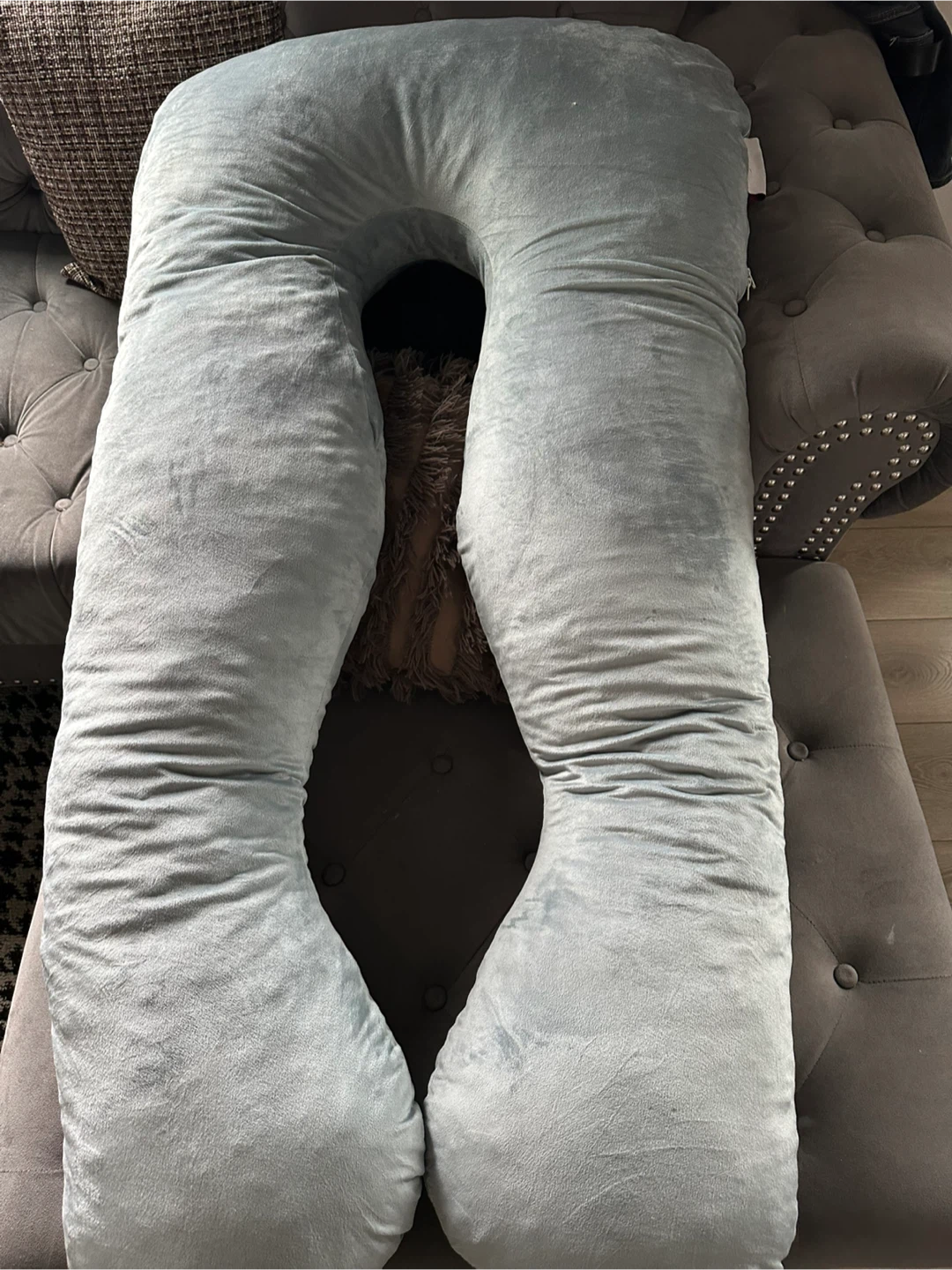 Living Basics U-Shaped Nursing Pillow - photo 4